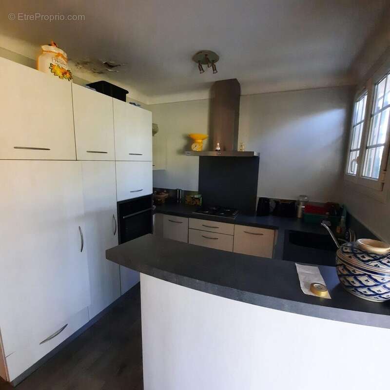 Maison à SAINT-ETIENNE-DE-MONTLUC