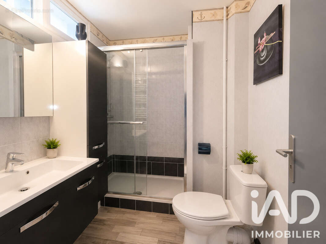 Appartement 44 m² à Limoges  - photo 6