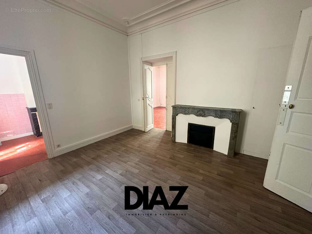 Appartement à NIMES