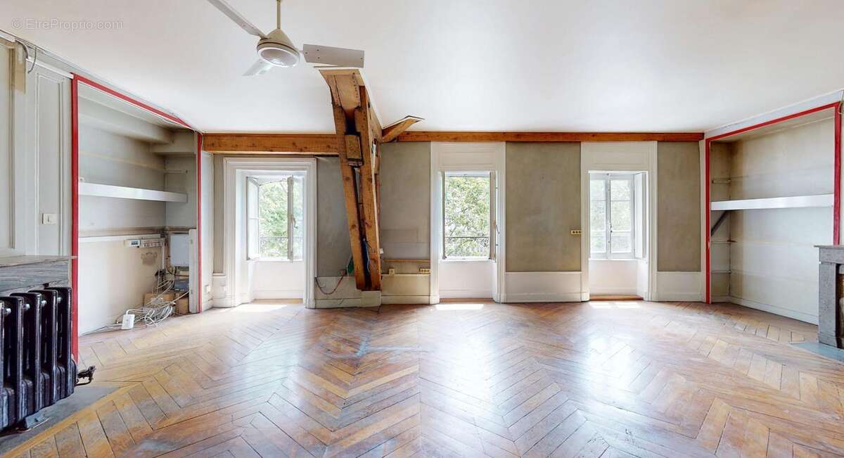 Appartement à LYON-1E