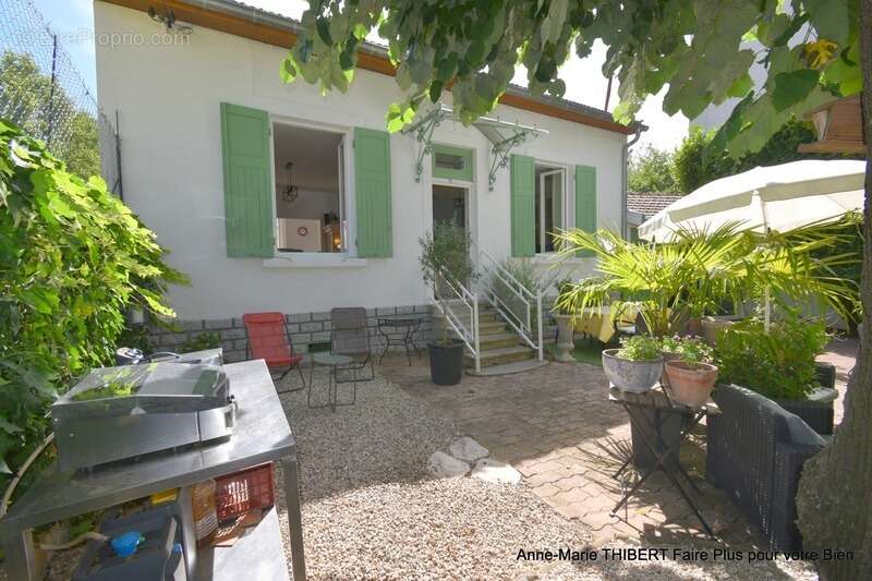 Maison à vendre 6 pièces VILLEURBANNE (69) - photo 4