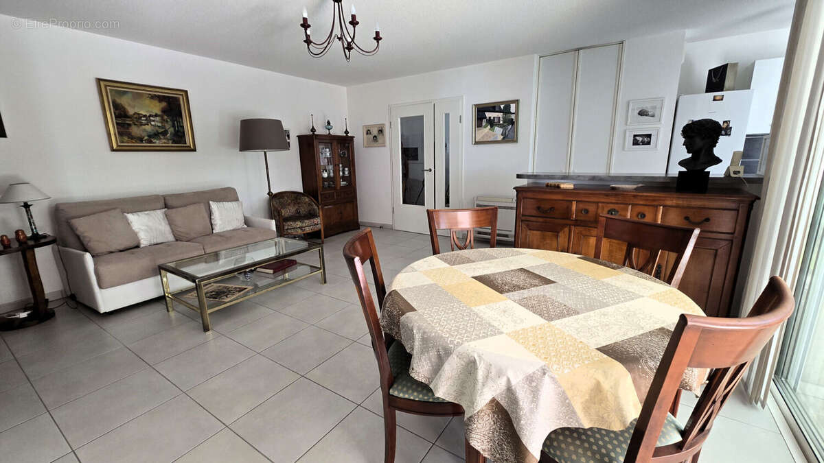 Appartement à SAINT-RAPHAEL