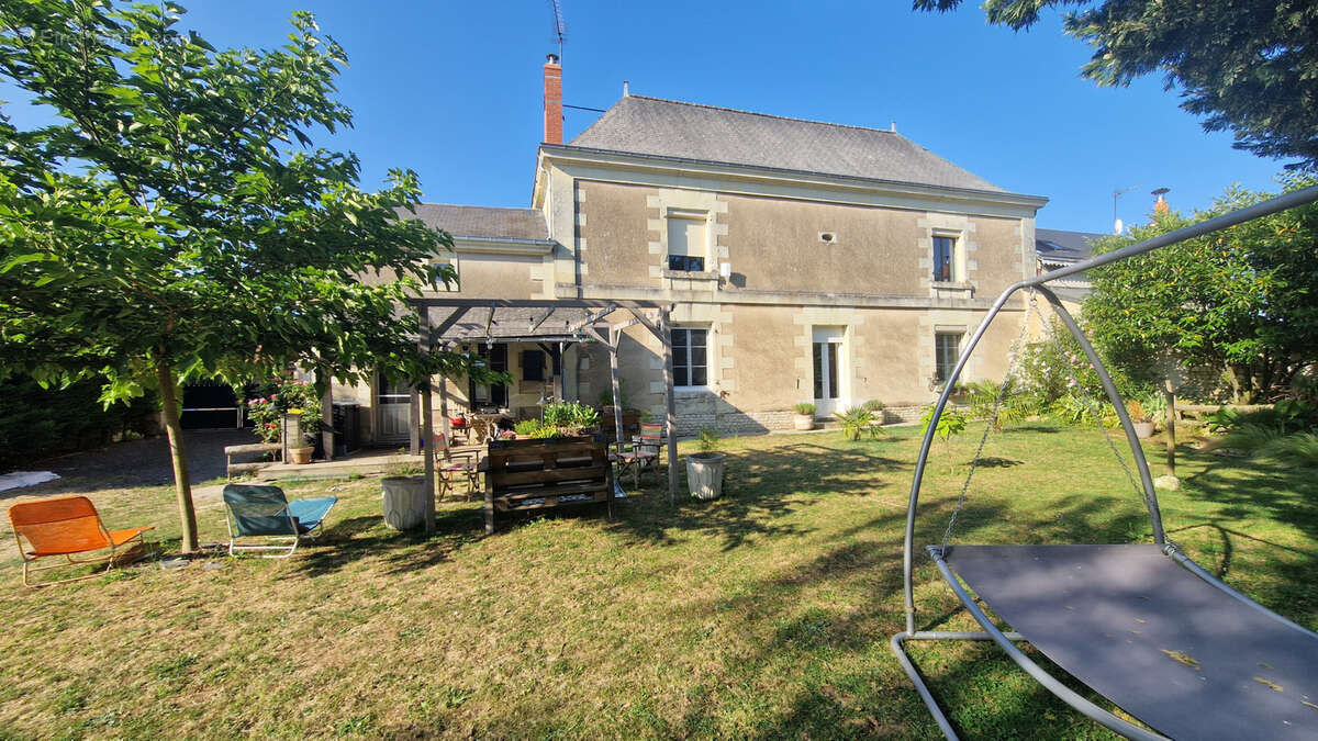 Maison à CHINON