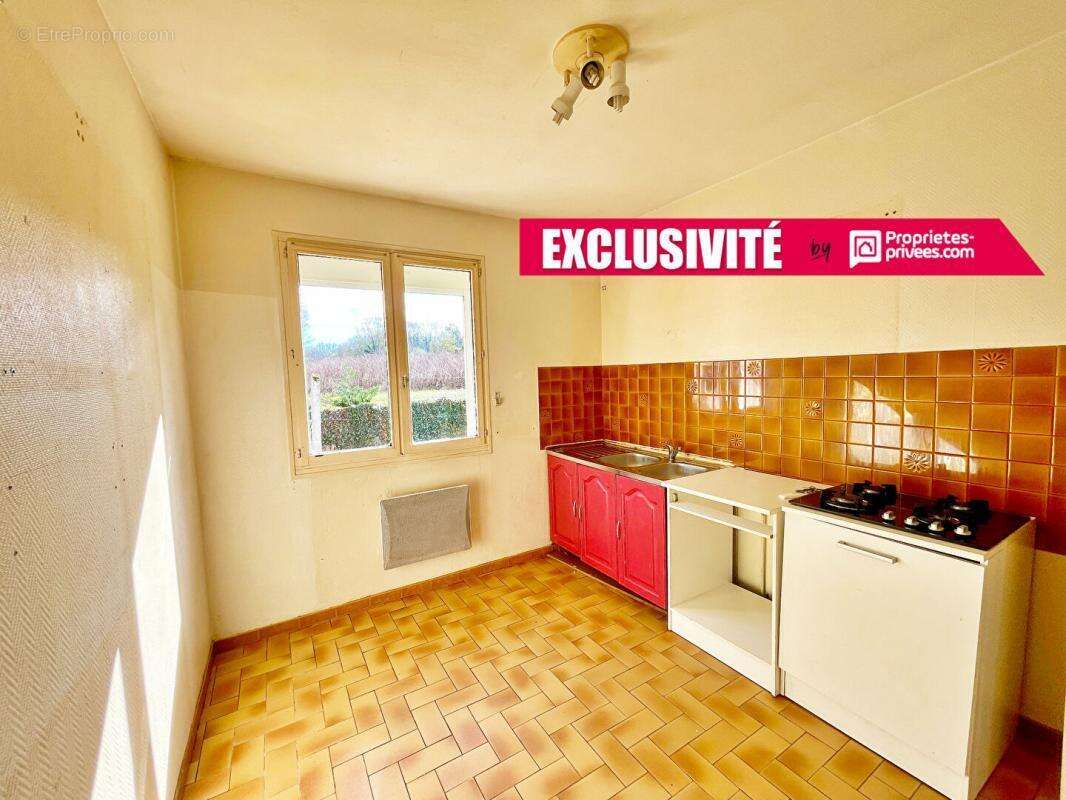 Maison à SAINT-SEURIN-SUR-L&#039;ISLE