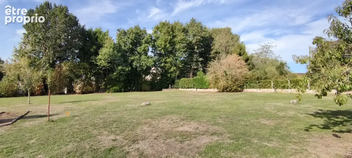 Photo Terrain à Liffre au prix de 177 000€