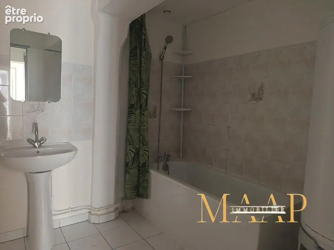 Immeuble 5 lots libres – 290 m² – Centre-ville - photo 8