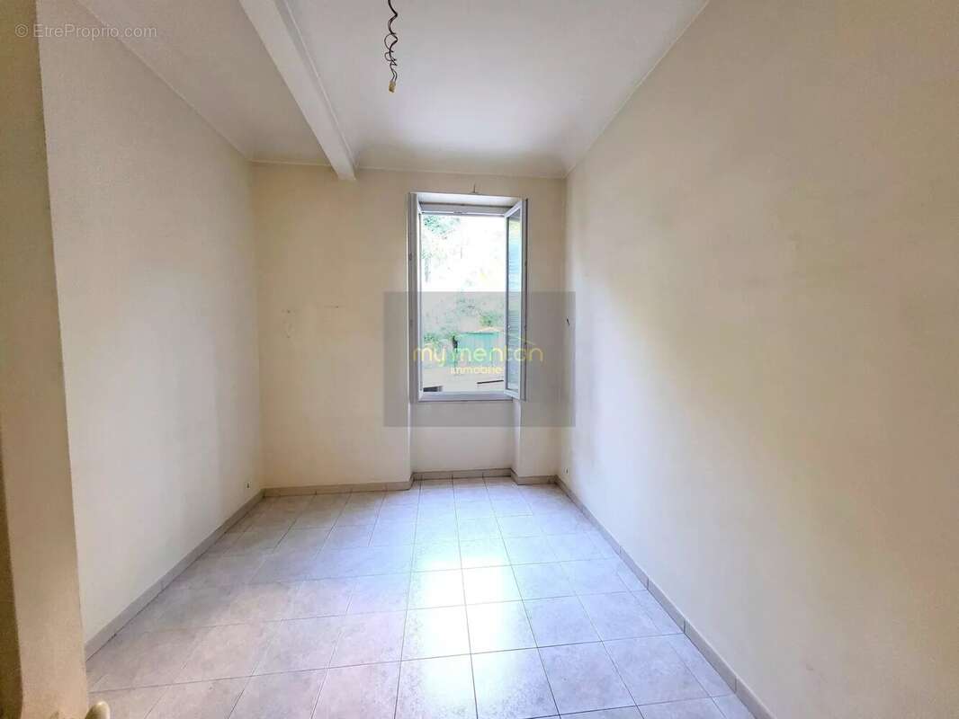 Appartement à MENTON