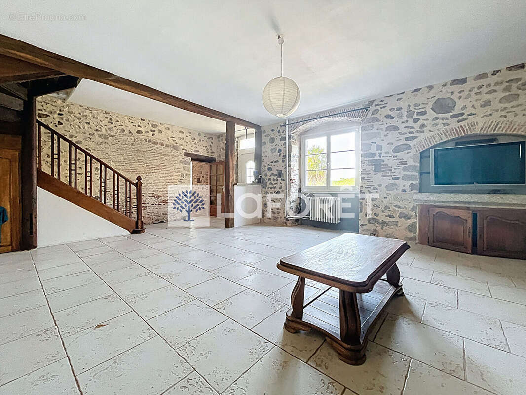 Maison à LA PEYRATTE