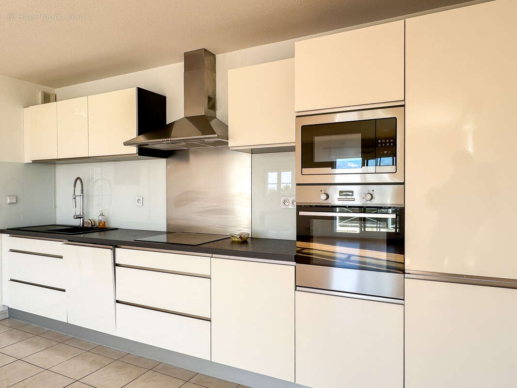 Appartement à VAUX-SUR-MER