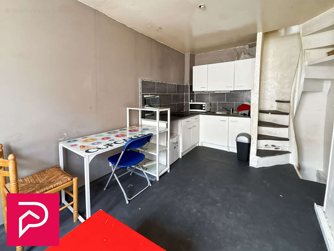Immeuble d'habitation et commercial à vendre à BERNAY - photo 3