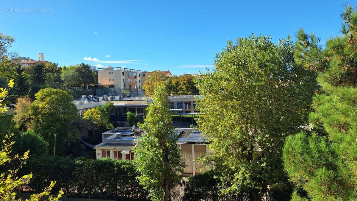 Appartement à MARSEILLE-11E