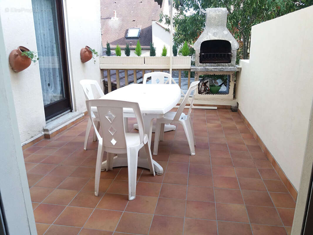 Appartement à FONTAINEBLEAU