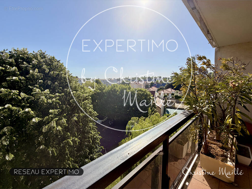 Appartement à VERSAILLES
