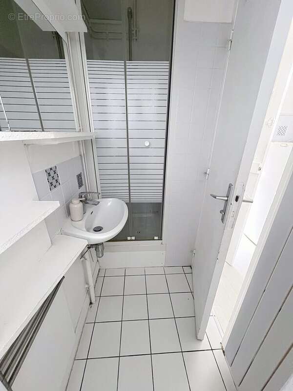 Appartement 18 m² à Garches  - photo 5