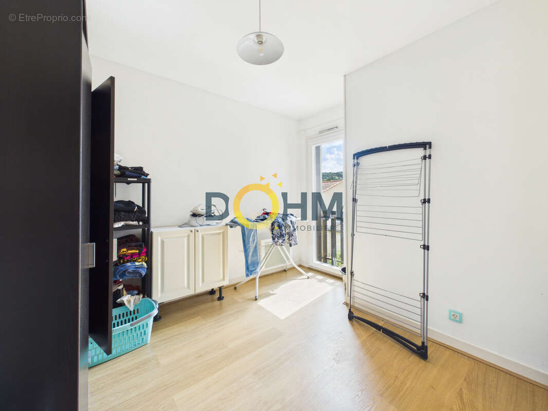 Appartement à VALS-PRES-LE-PUY