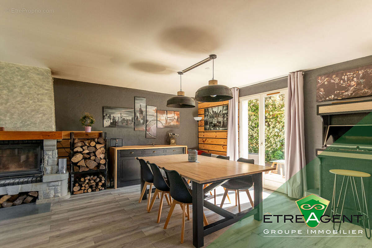 Maison à FOUQUEVILLE