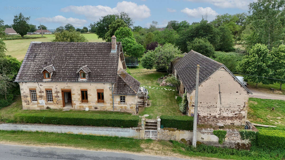 Maison à SAINT-PLAISIR