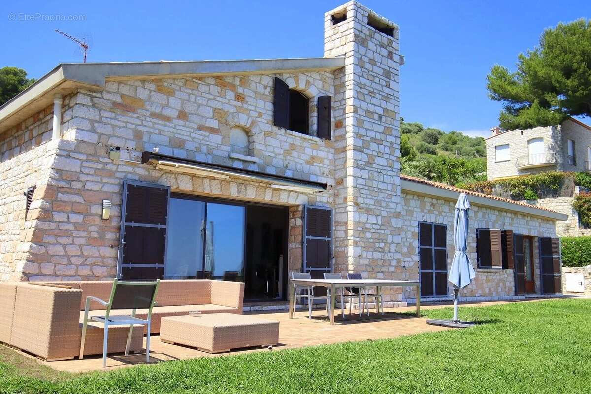 Maison à VILLEFRANCHE-SUR-MER