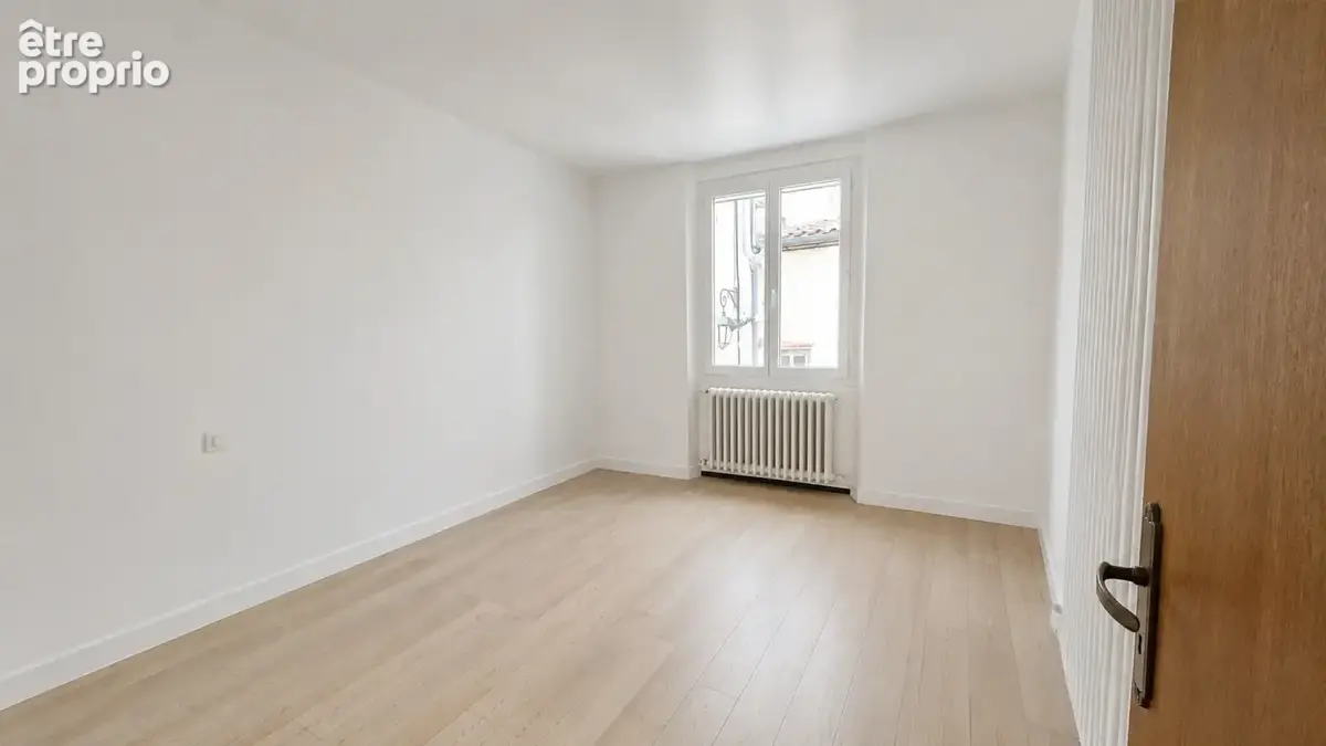 Maison de village 108 m2 avec terrasse, garage, 2 box et dépendance   Pernes-les-Fontaines - photo 6