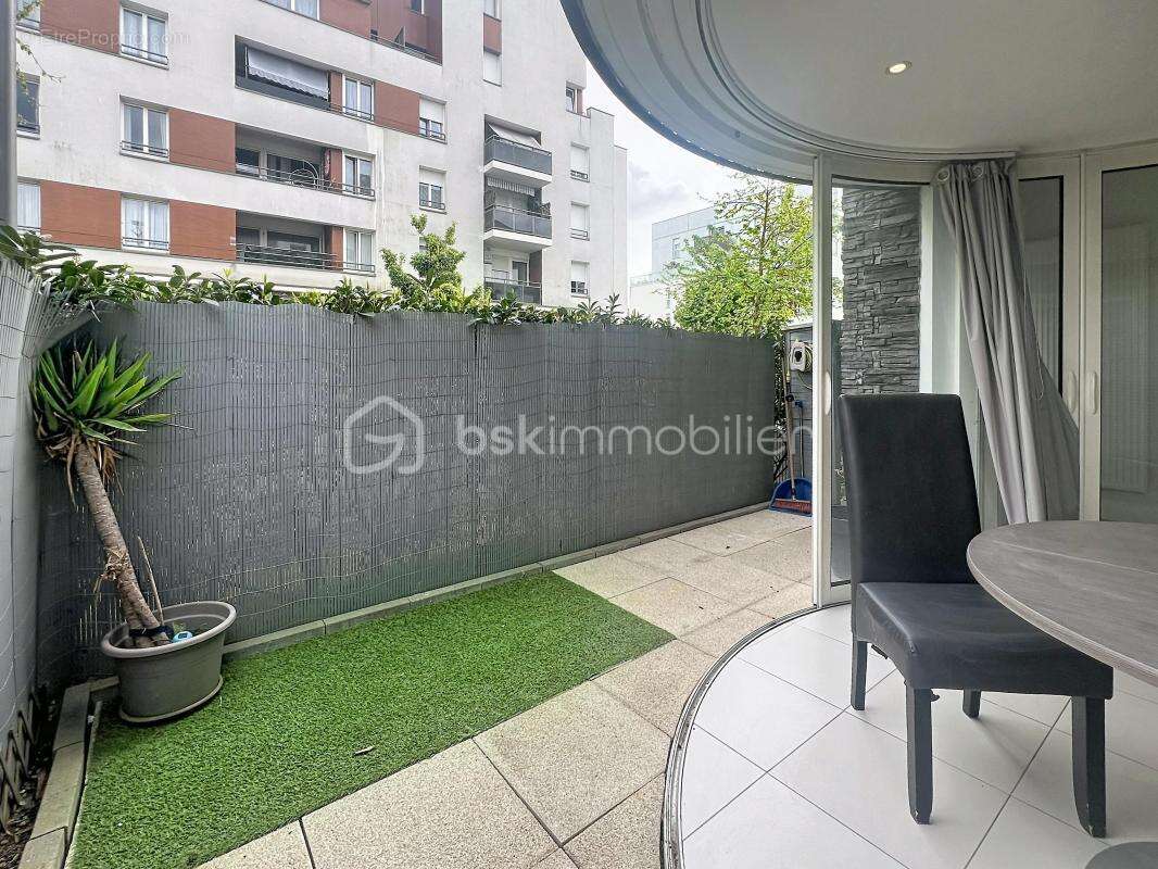 Appartement à BONNEUIL-SUR-MARNE