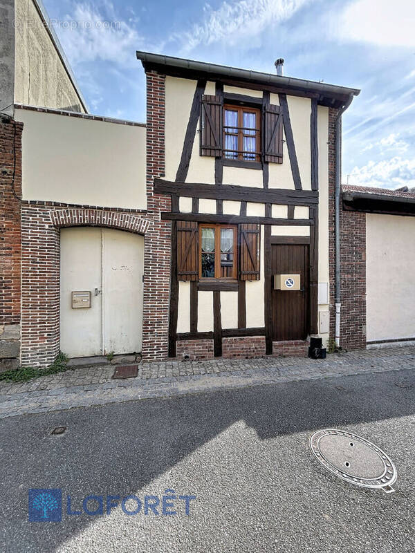 Maison à VERNEUIL-SUR-AVRE