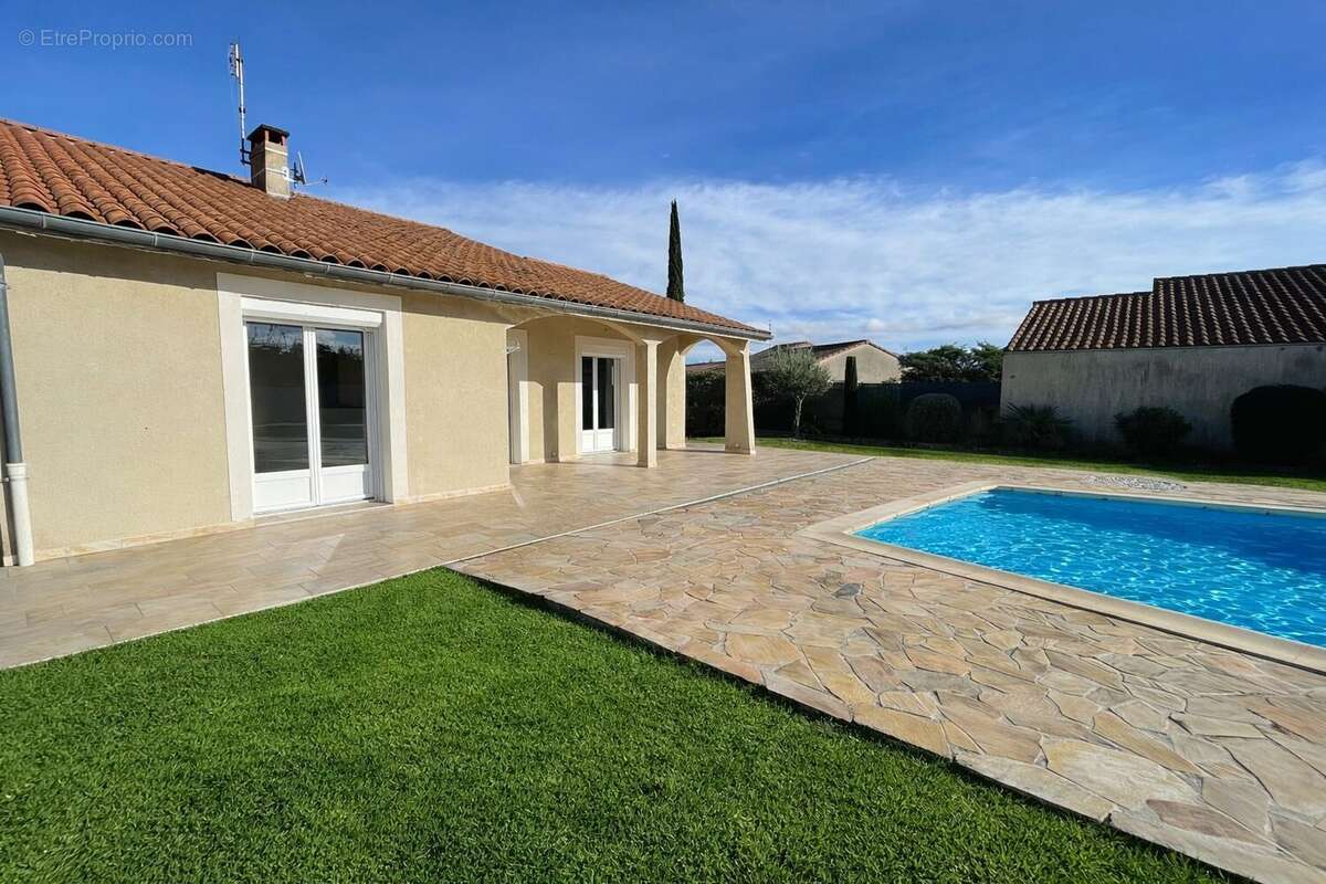 Maison à MOURS-SAINT-EUSEBE