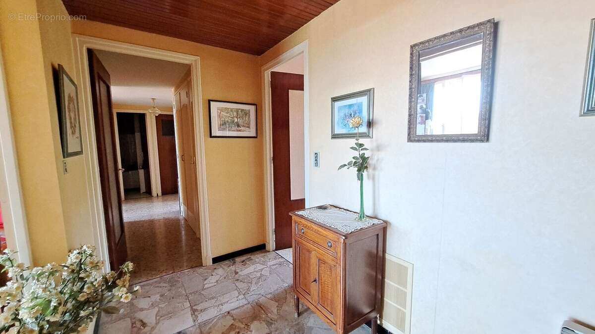Appartement à BEZIERS