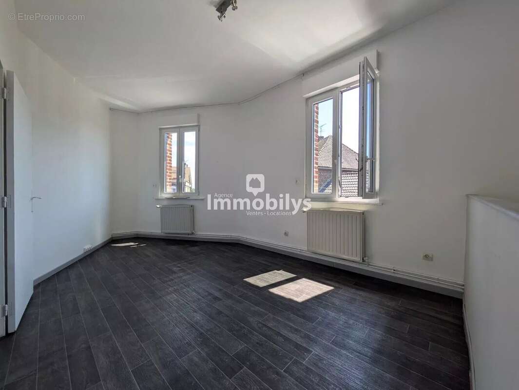 Maison ancienne rénovée  207 m² avec 4 chambres - photo 3