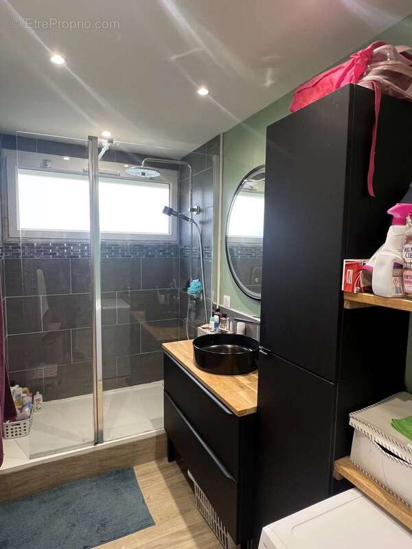 Appartement à HOUDAN