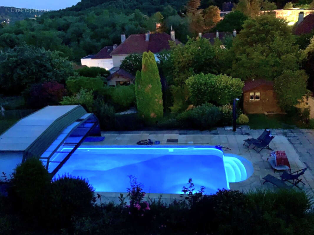 Longwy - Mont-Saint-Martin, Villa d'exception de plus de 400 m2 habitables sur 37 ares de terrain - piscine ch - photo 39