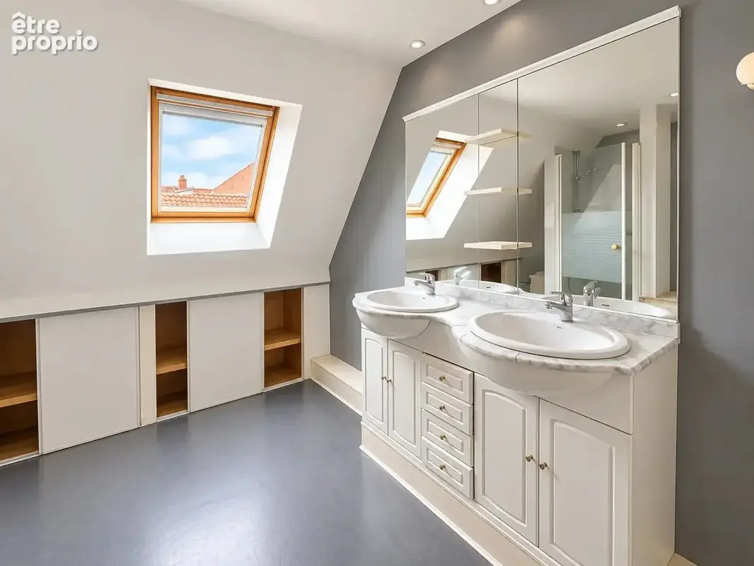 Maison de caractère de 113 m² avec sous-sol – Centre de Saint-Pourçain-sur-Sioule - photo 4