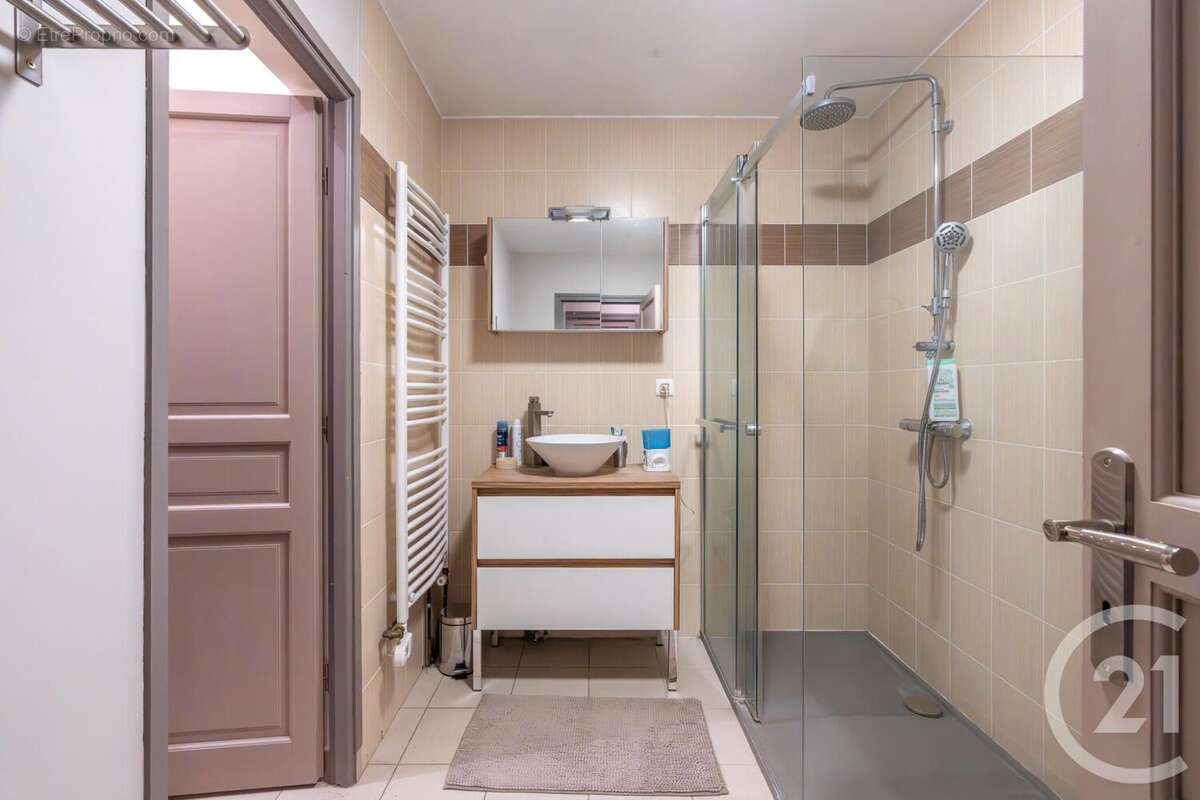 Appartement à THORIGNY-SUR-MARNE