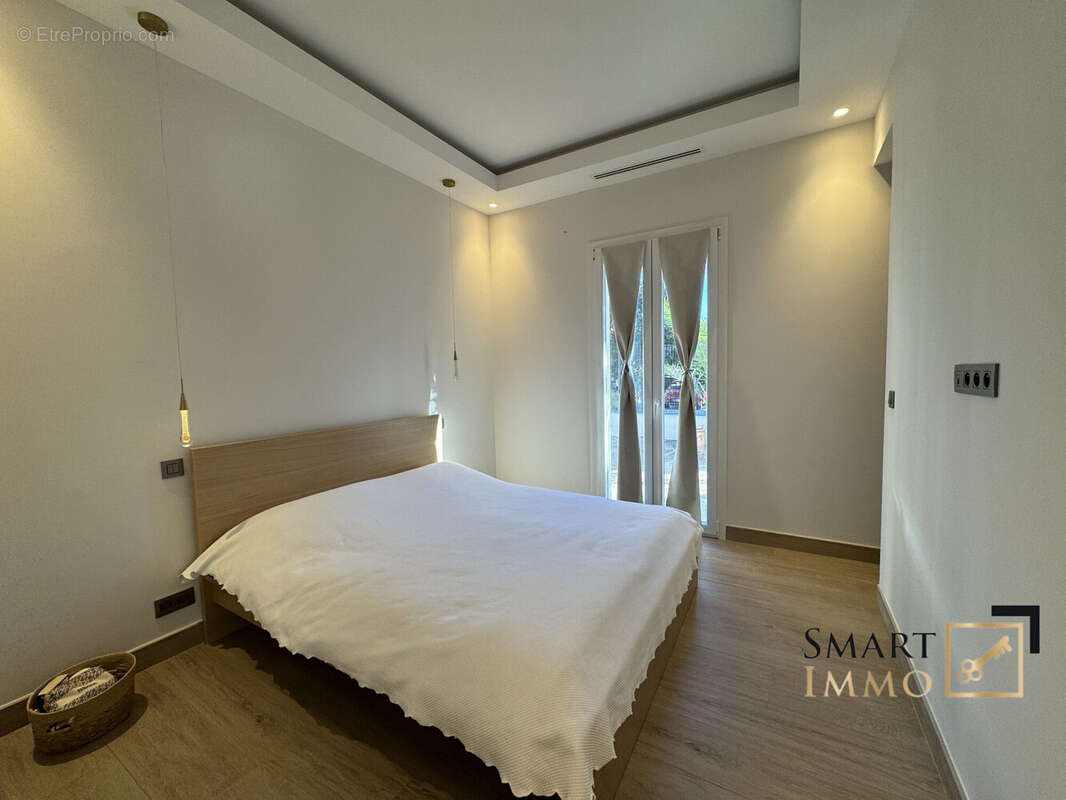 Maison à CAGNES-SUR-MER