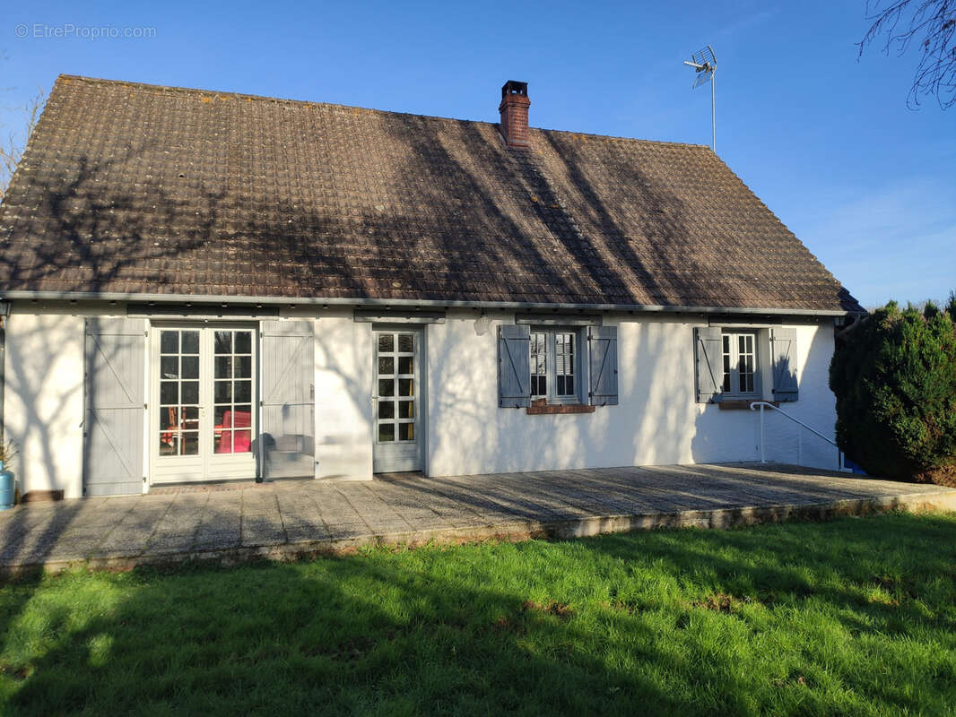 Maison à LA FERTE-SAINT-CYR