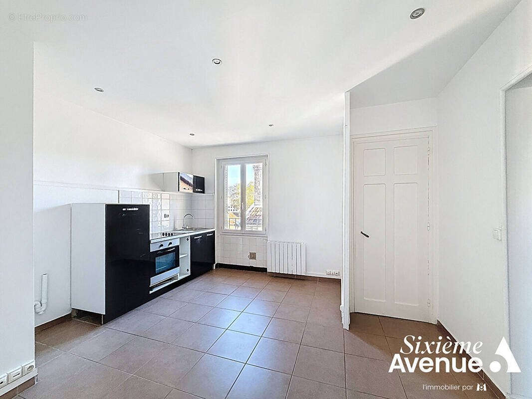 Appartement à LYON-8E
