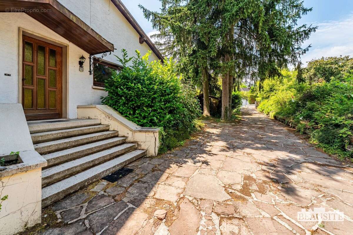 Maison 215 m² à Oberhausbergen  - photo 3