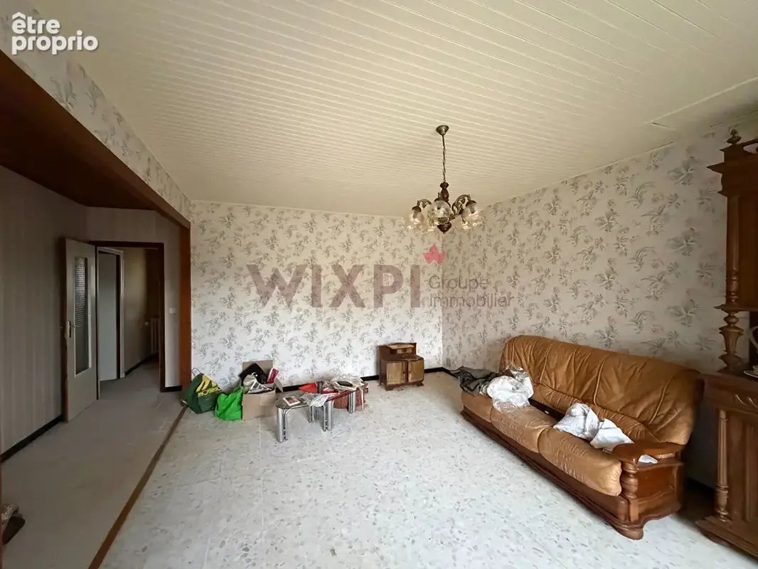 A vendre ferme avec 4376 m² de terrain a montelier  ( 26120 ) - photo 7