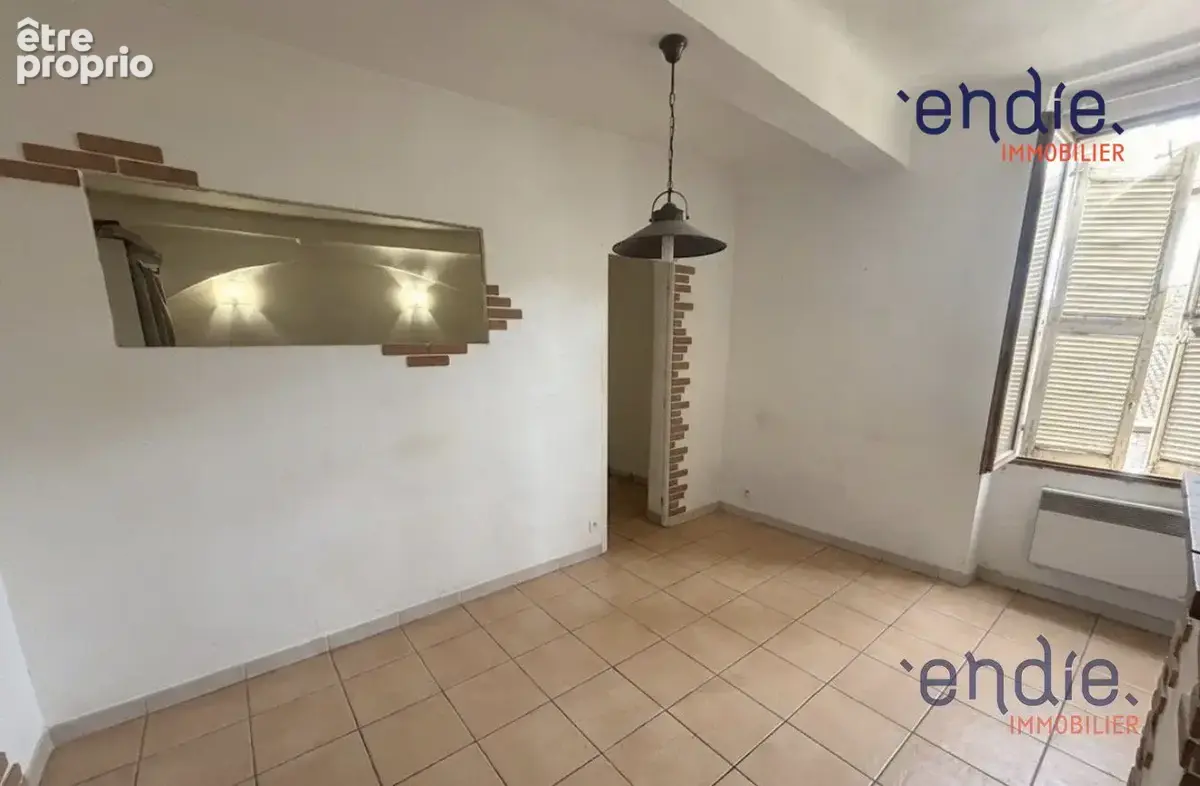 Appartement à LORGUES