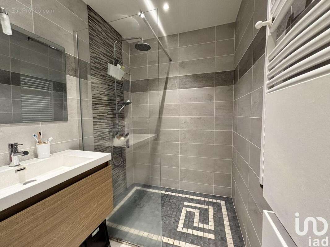 Photo 5 - Appartement à CHAMALIERES