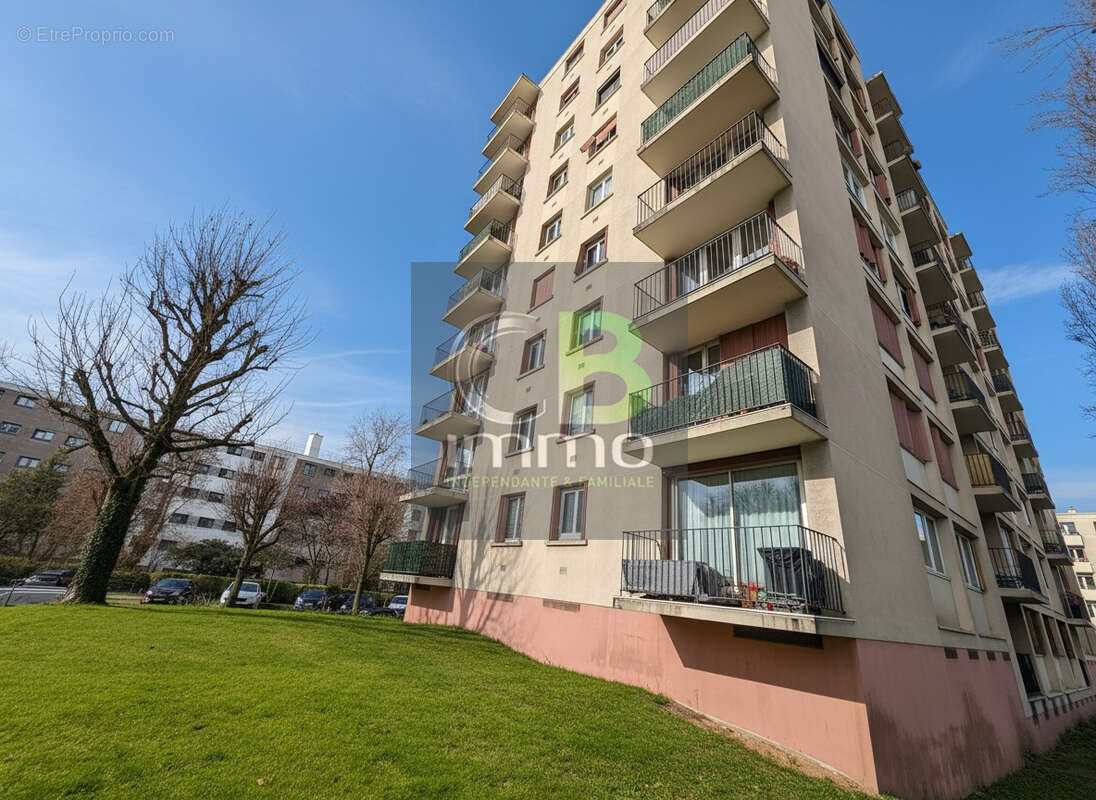 Appartement à CHAMPIGNY-SUR-MARNE