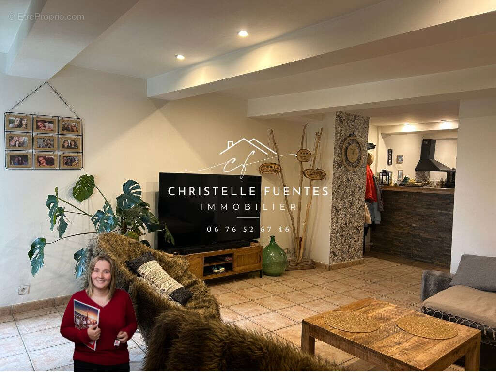 Appartement à POUSSAN