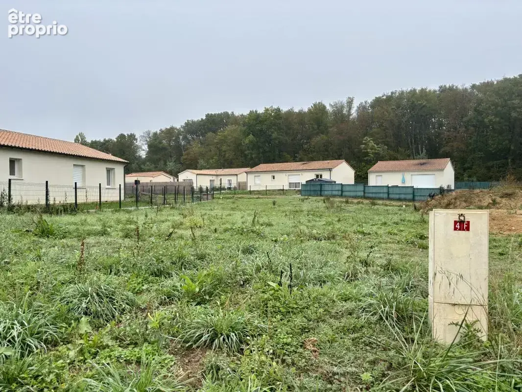 A saisir terrain à bâtir - lot 51 - Saint Julien l'Ars - photo 2