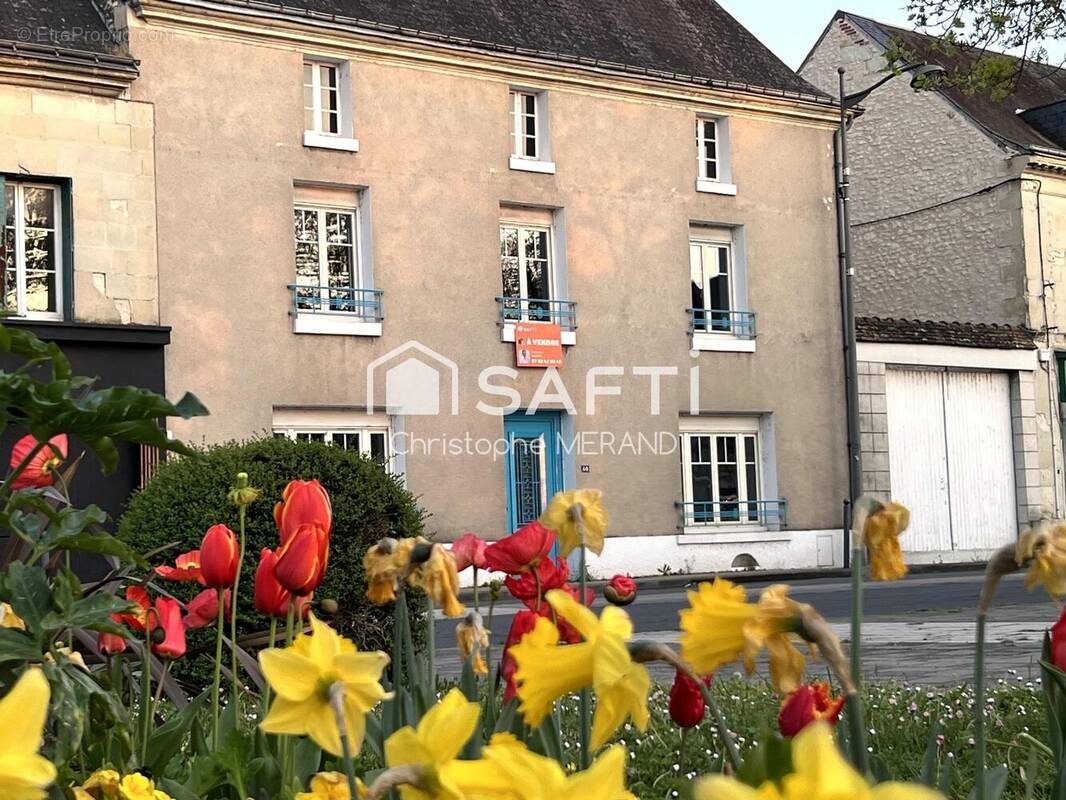 Photo 1 - Maison à DANGE-SAINT-ROMAIN