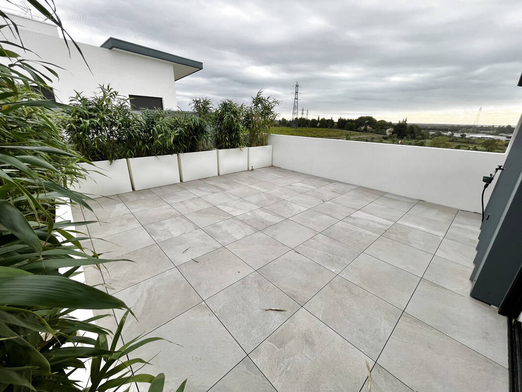 Appartement à SAINT-JEAN-DE-VEDAS