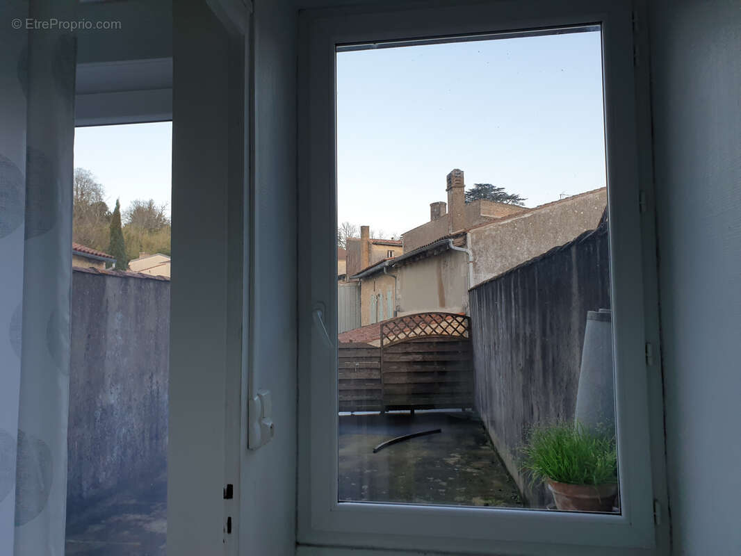 Appartement à MIRAMBEAU