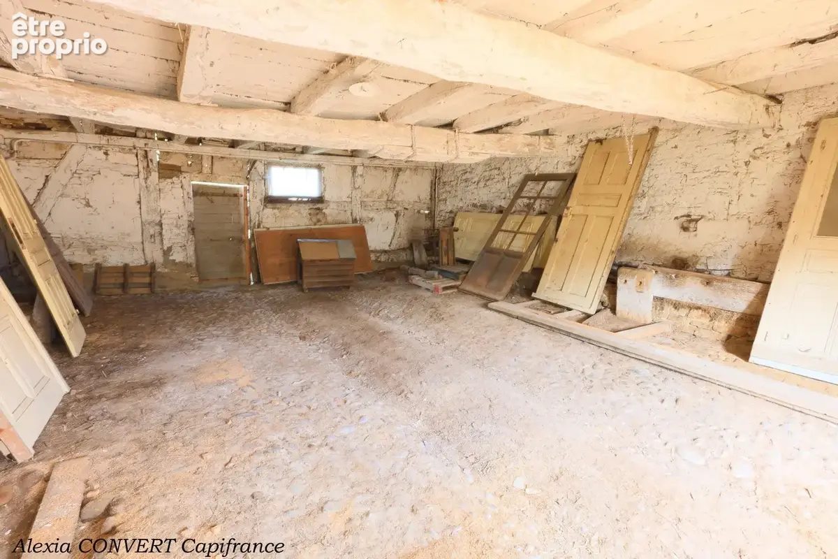 Bâtisse à vendre 5 pièces + abris proche de MEZERIAT (01) terrain 1320m² constructible - photo 5