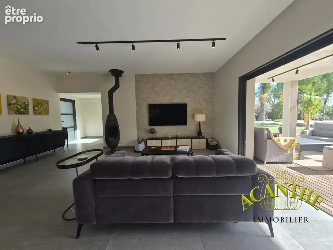 Maison 155 m² à Saint-Mathieu-De-Treviers  - photo 5