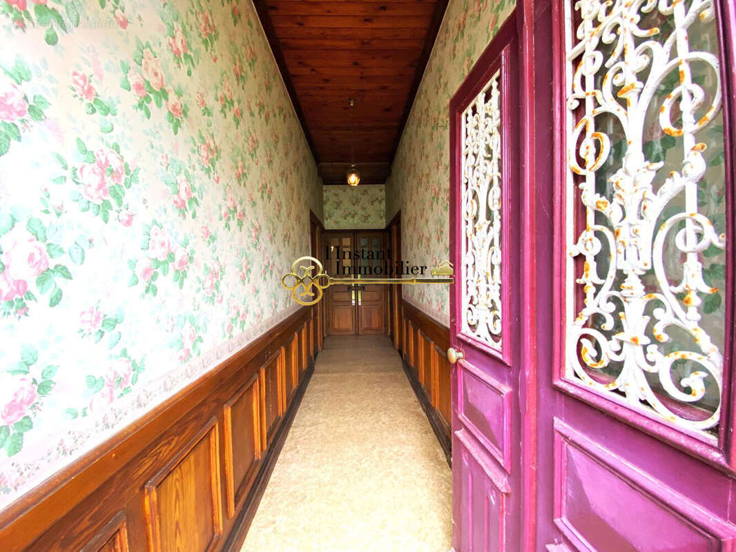 Maison à PLOUEGAT-GUERAND