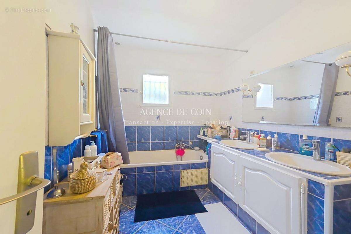 Maison à DRAGUIGNAN