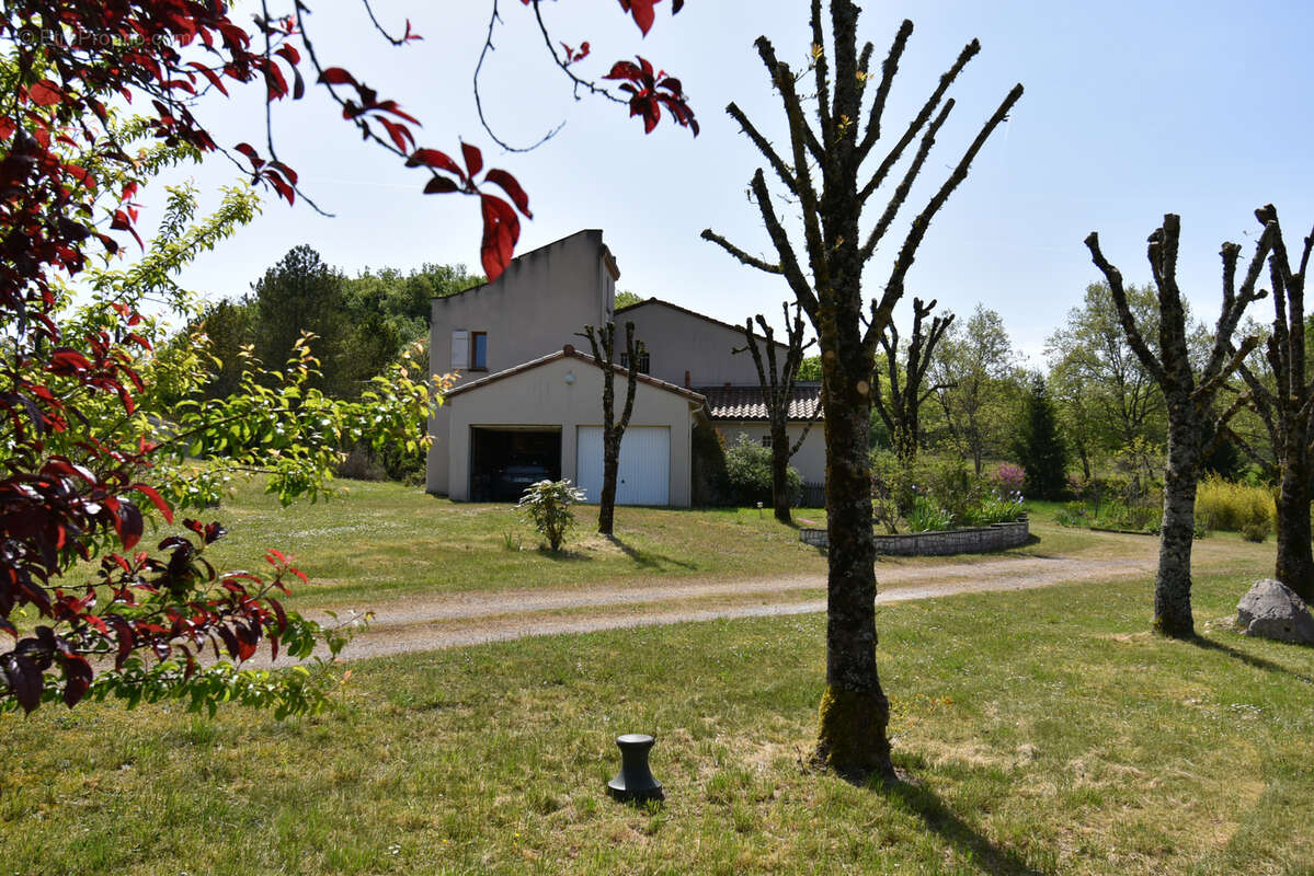 Maison à CAHORS